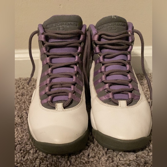 violet 10 jordan